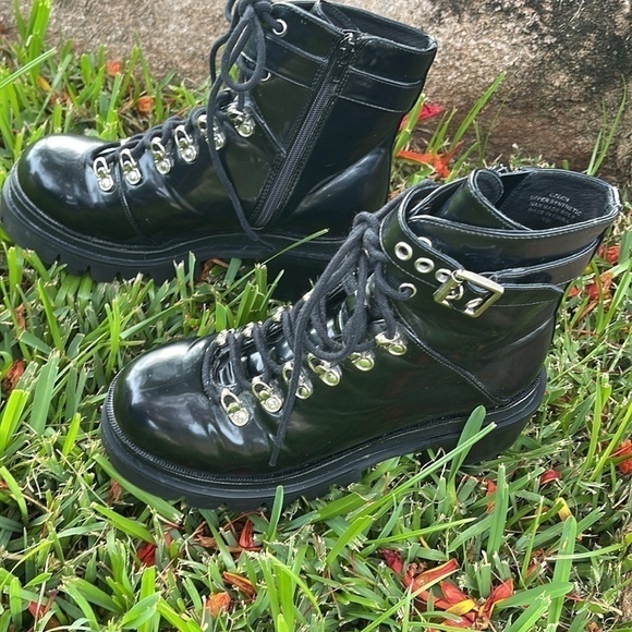 Jeffrey Campbell 🎈sale🎈black boots. Very good condition - Picture 3 of 10